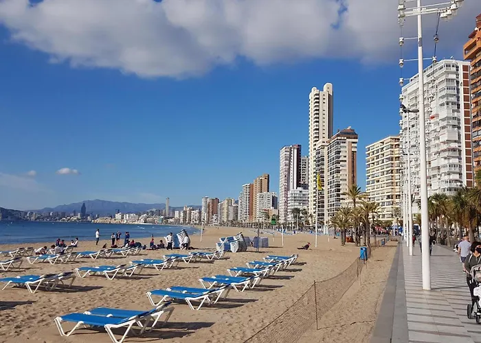 Los Caballos Vip Playa Levante